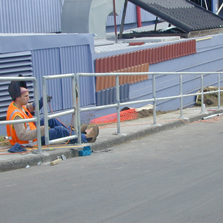 151102 engineering Gates Fences